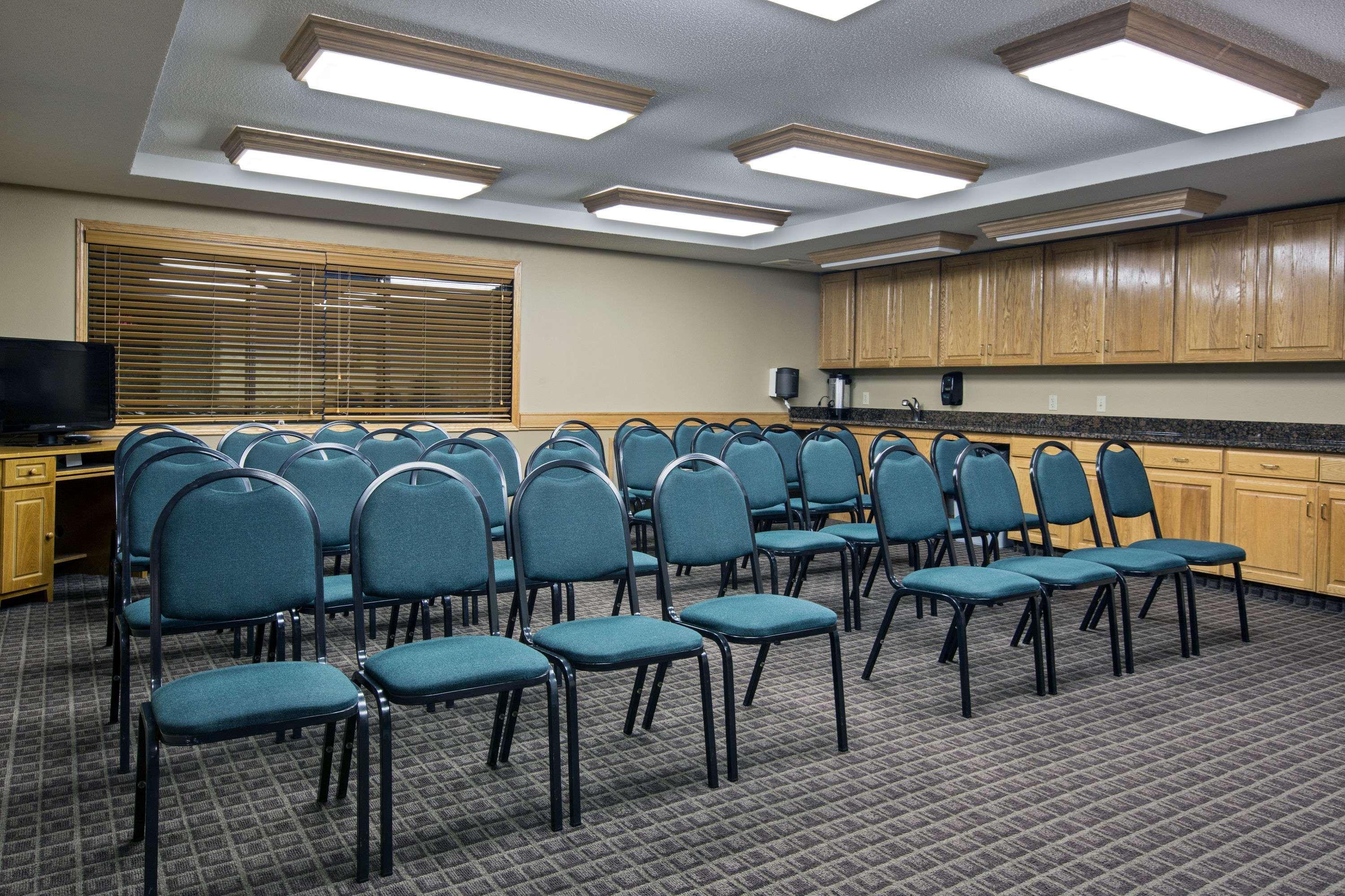 Americinn By Wyndham Iowa Falls מראה חיצוני תמונה