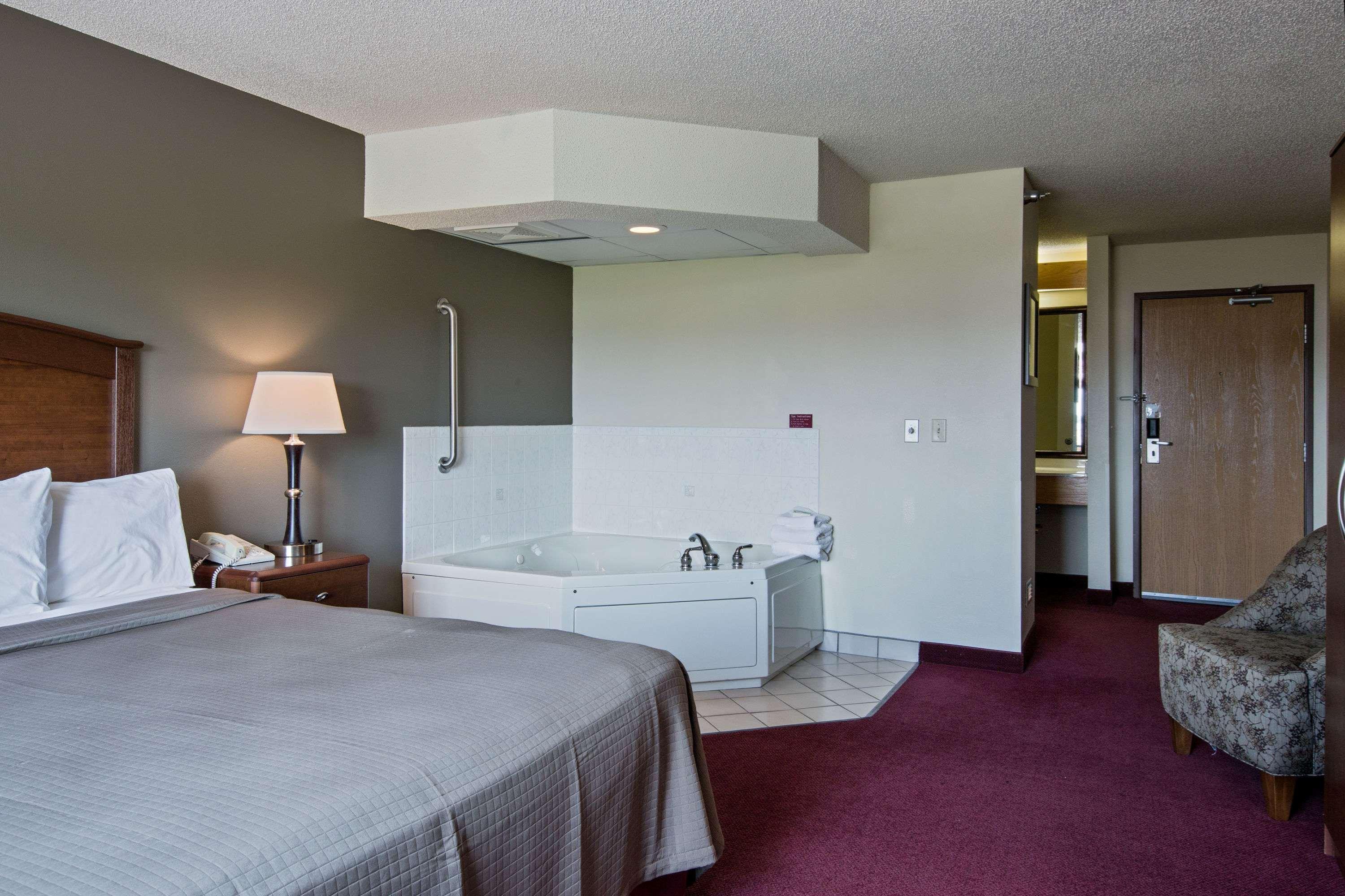 Americinn By Wyndham Iowa Falls מראה חיצוני תמונה